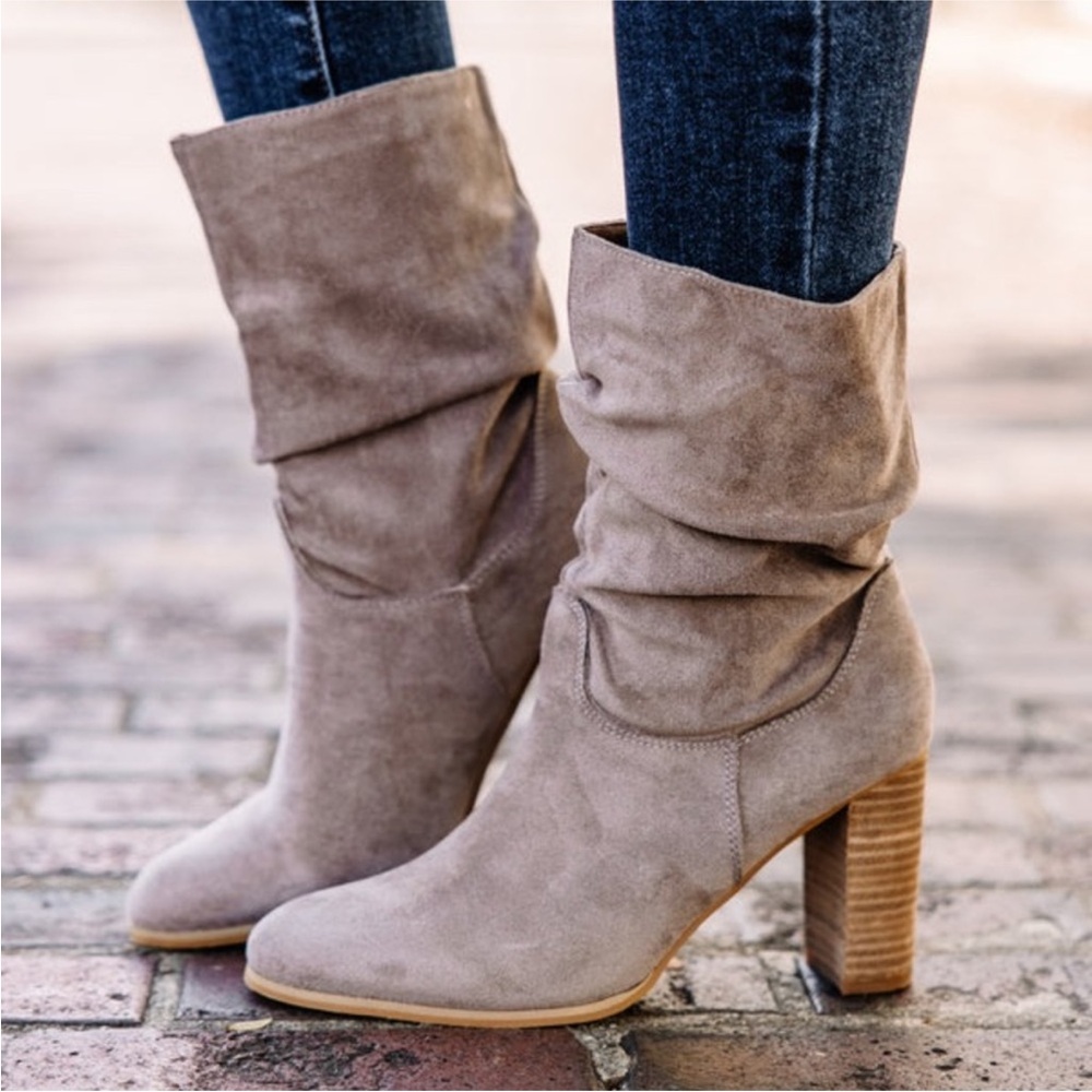Oasis Society Beige Women's Heeled Boots